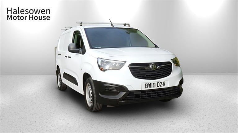image for 2019 Vauxhall Combo 1.6 Turbo D 2300 Edition Panel Van 6dr Diesel Manual L2 H1 Euro 6 (s/s) (10 C...