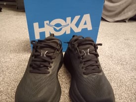 Hoka trainers new size 4