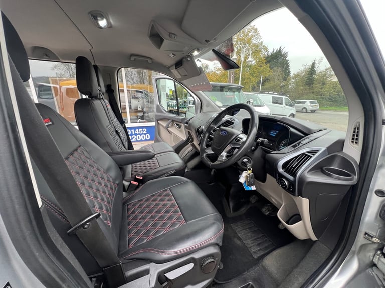 2014 Ford Transit Custom 2.2 TDCi 155ps LWB Crew Cab Limited Van PANEL VAN Diesel Manual
