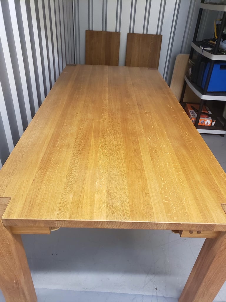 image for Solid Oak large extendable dining table
