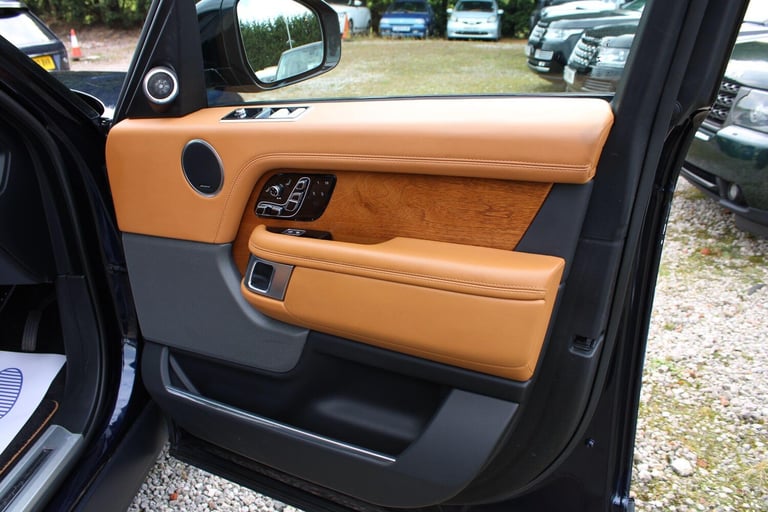 2019 Land Rover Range Rover 4.4 SD V8 Autobiography Auto 4WD Euro 6 (s/s) 5dr ESTATE Diesel Autom...