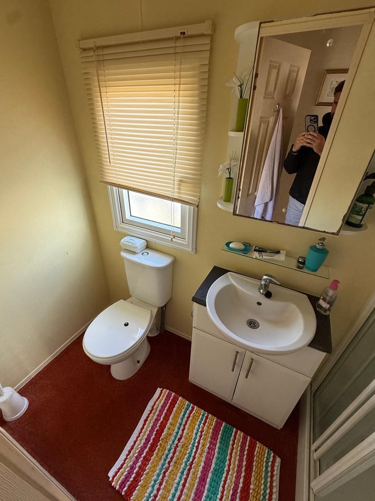 CHEAP CARAVAN FOR SALE OFF SITE 3 BEDROOMS DOUBLE GLAZED