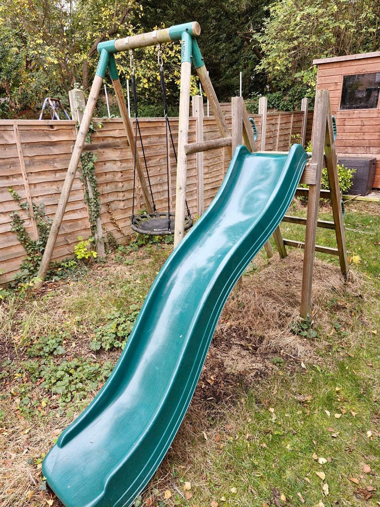 Free standing slide and swing wooden 