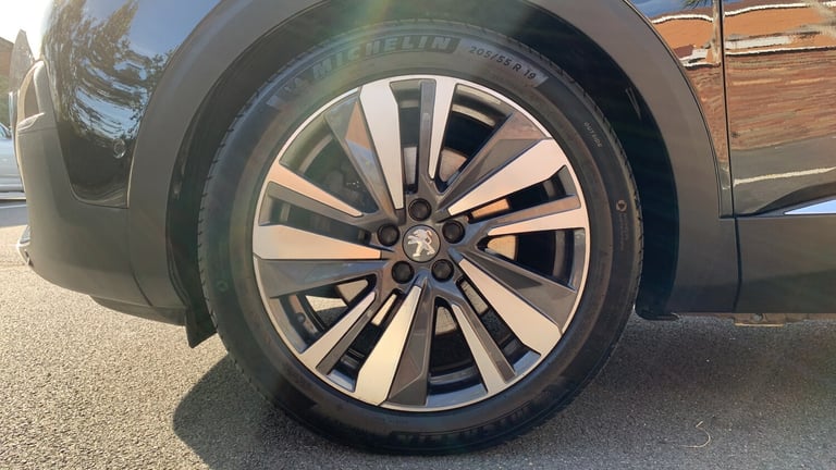 2020 Peugeot 3008 1.6 13.2kWh GT SUV 5dr Petrol Plug-in Hybrid e-EAT 4WD Euro 6 (s/s) (300 ps SUV...