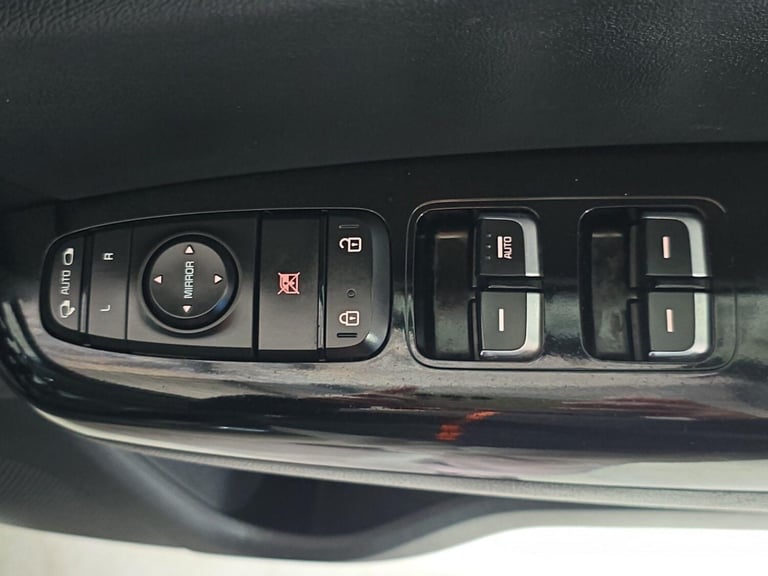 2016 Kia Sportage 1.7 CRDi 3 Euro 6 (s/s) 5dr ESTATE Diesel Manual