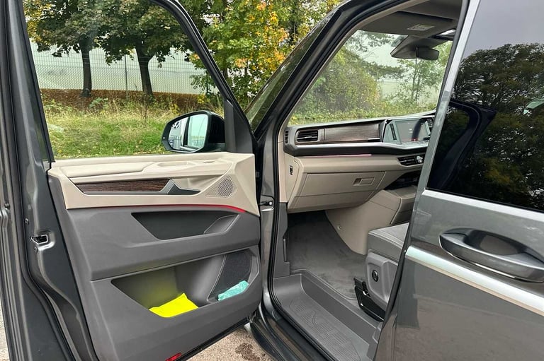 2025 Volkswagen Multivan Diesel Estate 2.0 TDI Style 5dr LWB DSG People Carrier Diesel Automatic