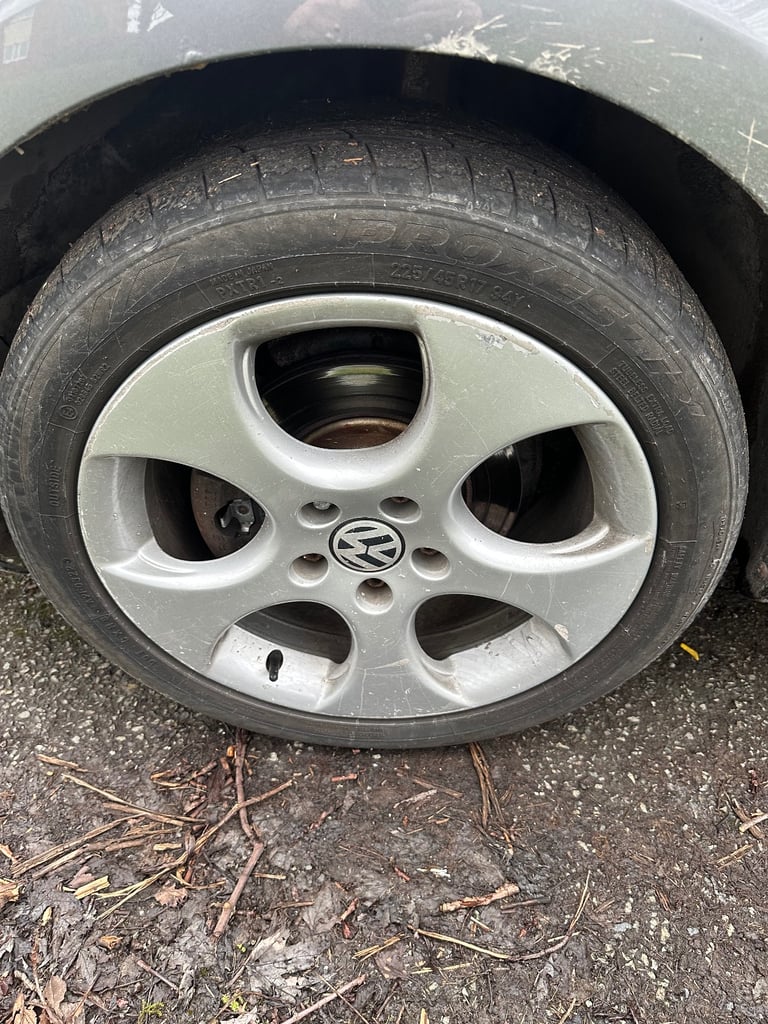 17” Vw Golf Monzo alloys 