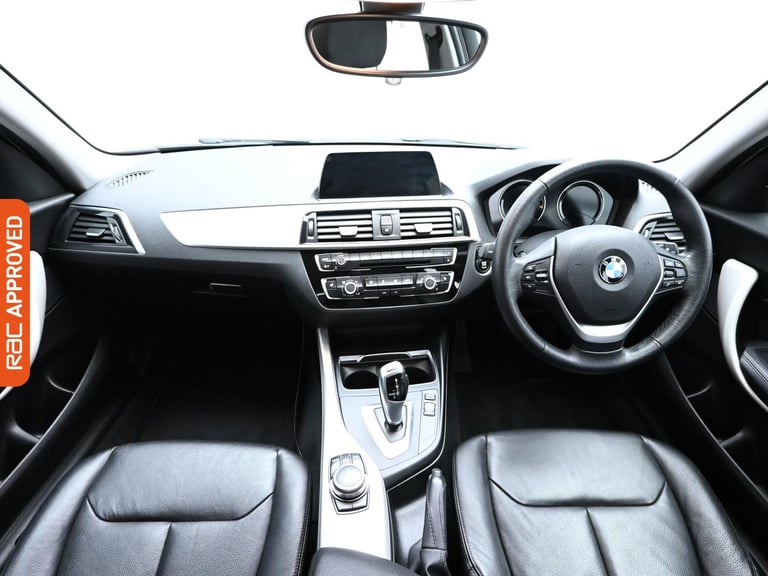 2025 BMW 1 Series 2.0 118d SE Hatchback 5dr Diesel Auto Euro 6 (s/s) (150 ps) Hatchback DIESEL Au...