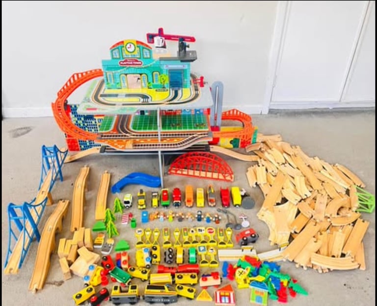 Very Large wooden Train sets / XXL TRAIN SET / Dino Train set with 100+ accessories 