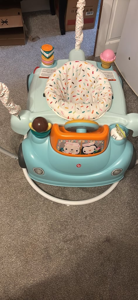 Baby jumper bouncer 