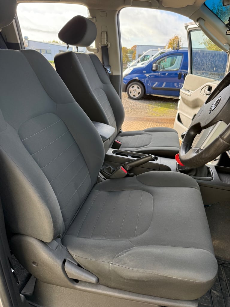 NISSAN NAVARA DOUBLE CAB PICK UP TRUCK 2.5DCI 4X4 4WD 102K NO VAT