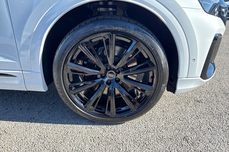 2025 Audi SQ8 4.0 TFSI V8 Black Edition Tiptronic quattro Euro 6 (s/s) 5dr SUV Automatic