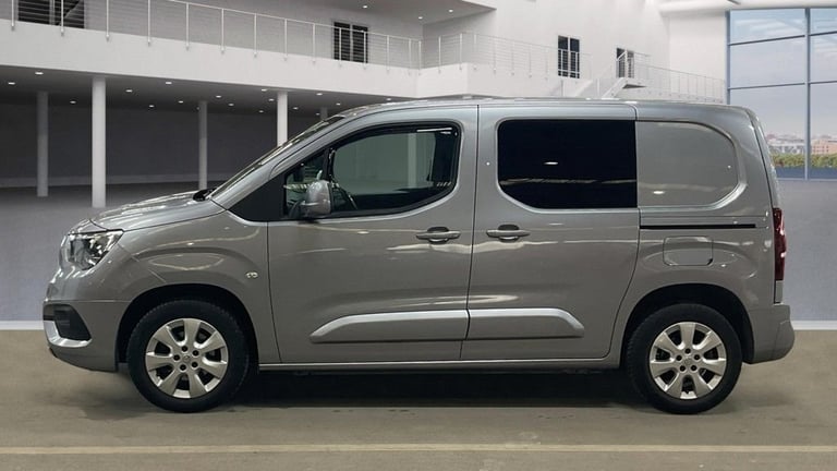 2019 69 VAUXHALL COMBO 1.5 TURBO D 2000 LIMITED EDITION NAV NO VAT VAN EURO 6 (S