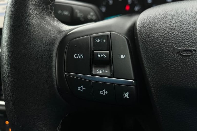 2018 Ford Fiesta 1.1 Zetec 5dr HATCHBACK PETROL Manual