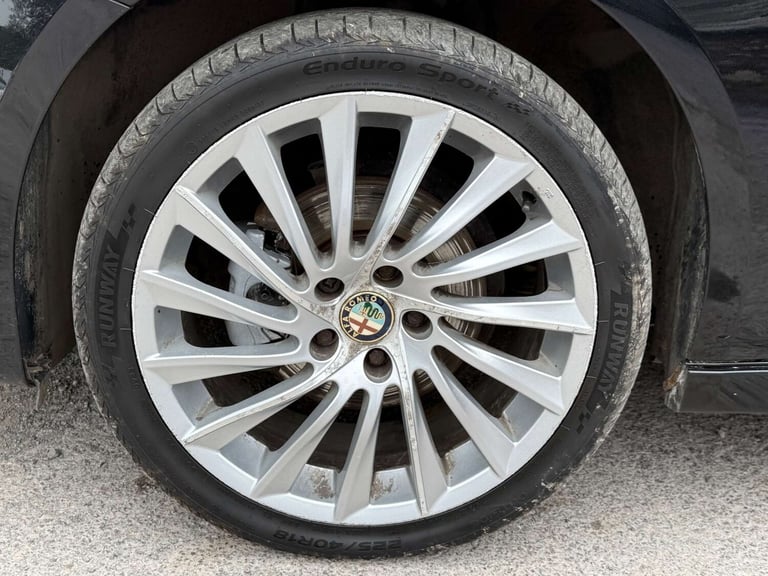 2012 Alfa Romeo Giulietta 1.6 JTDM-2 Veloce 5dr HATCHBACK DIESEL Manual