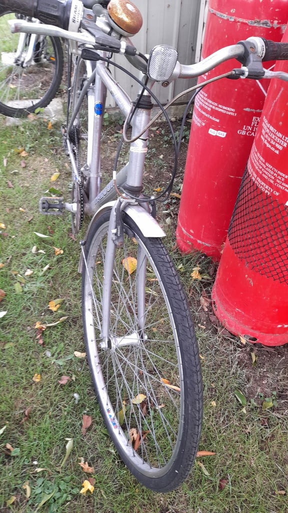 Falcon explorer mountain bike