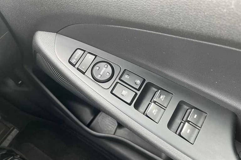 2018 Hyundai TUCSON 1.6 GDi SE Nav SUV 5dr Petrol Manual Euro 6 (s/s) (132 ps) SUV Petrol Manual