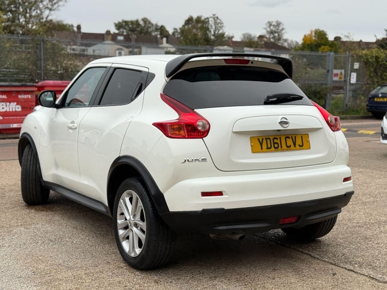 2011 Nissan Juke 1.6 Tekna Euro 5 5dr HATCHBACK Petrol Manual