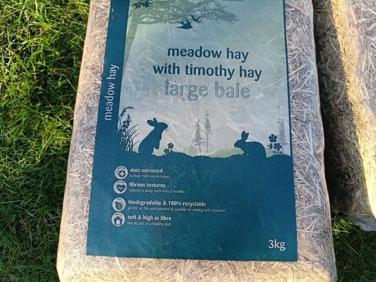 Pets at Home (Sealed) Medow Hay with Timothy Hay x2