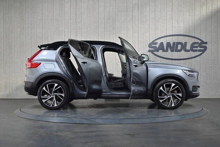 2018 Volvo XC40 2.0 D4 R-Design Pro Auto AWD Euro 6 (s/s) 5dr ESTATE Diesel Automatic