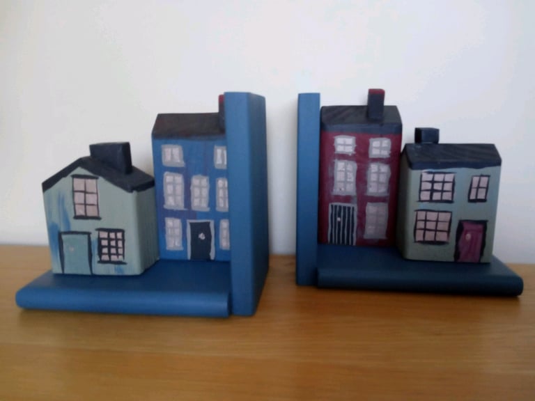 Blue folk art Book Ends