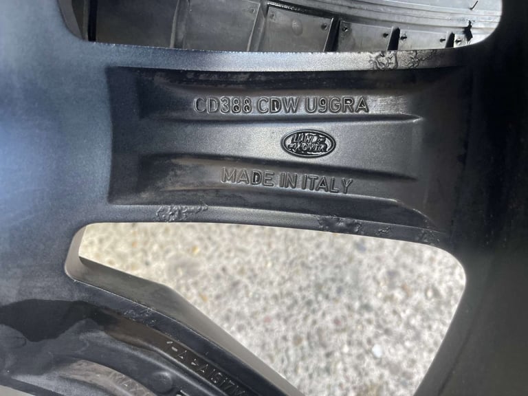 Jaguar Land Rover tires x2
