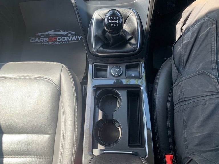 2017 Ford Kuga 2.0 TDCi Titanium X SUV 5dr Diesel Manual 2WD Euro 6 (s/s) (150 ps) HATCHBACK Dies...