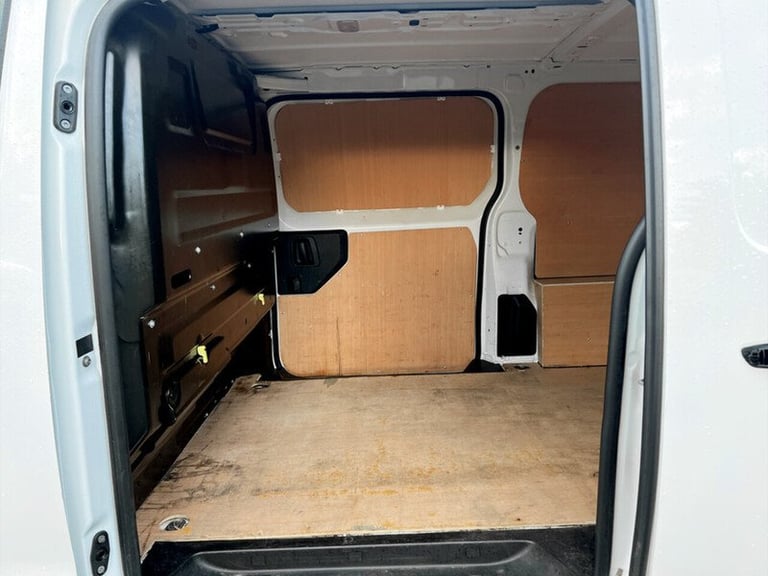 2021 Peugeot Expert BlueHDi 1400 Professional Panel Van Diesel Manual