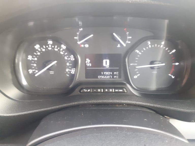 2018 Citroen Dispatch 1400 2.0 BlueHDi 120 Van Enterprise PANEL VAN Diesel Manual