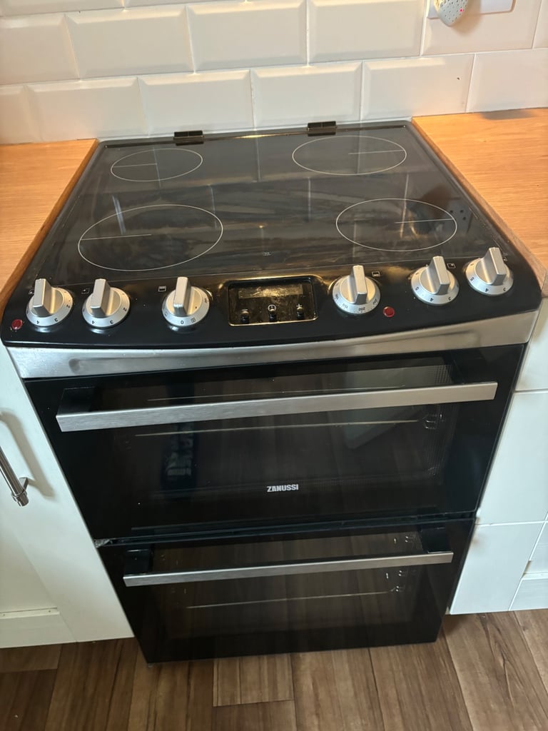 image for Zanussi cooker 