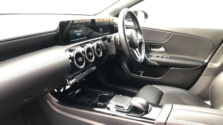 2019 Mercedes-Benz A-Class A 200 SPORT AUTO Saloon Petrol Automatic