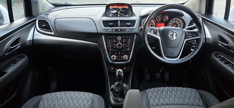 VAUXHALL MOKKA Tech-Line 1.4 Turbo Petrol 5dr *1 Year Warranty*