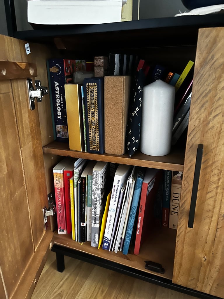 Jefferson Tall Shelf