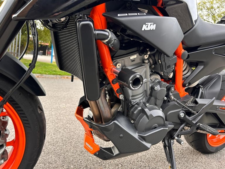 2023 KTM 890 DUKE R 23 Blue Black Sports Naked