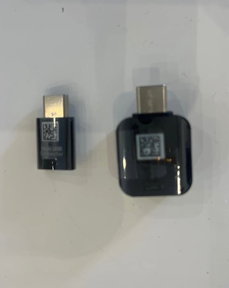 image for New Samsung Black USB Connector & Micro USB Adapter 
