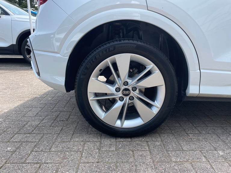 2022 Audi Q2 35 TFSI S Line 5dr S Tronic Estate Petrol Automatic