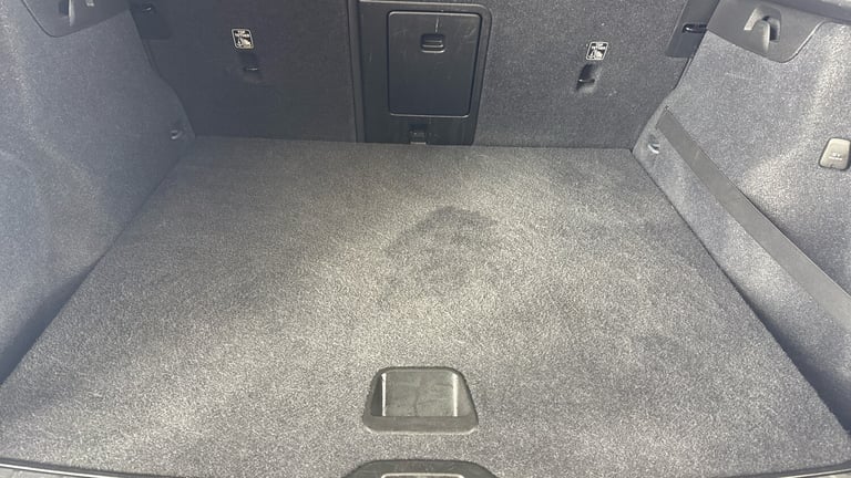 2020 Volvo XC40 T3 R-Design SUV Petrol Manual