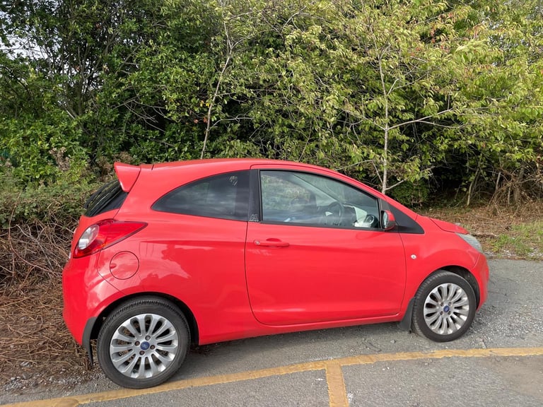 FORD KA 1.2 ZETEC 59 REG RED 3 DOOR MOT MARCH 20TH 2026 TAX £35 LOW INSURANCE 50+MPG