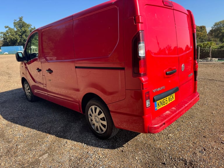 2015 Vauxhall Vivaro 1.6 CDTi 2700 BiTurbo ecoFLEX Sportive L1 H1 Euro 5 (s/s) 5dr PANEL VAN Dies...