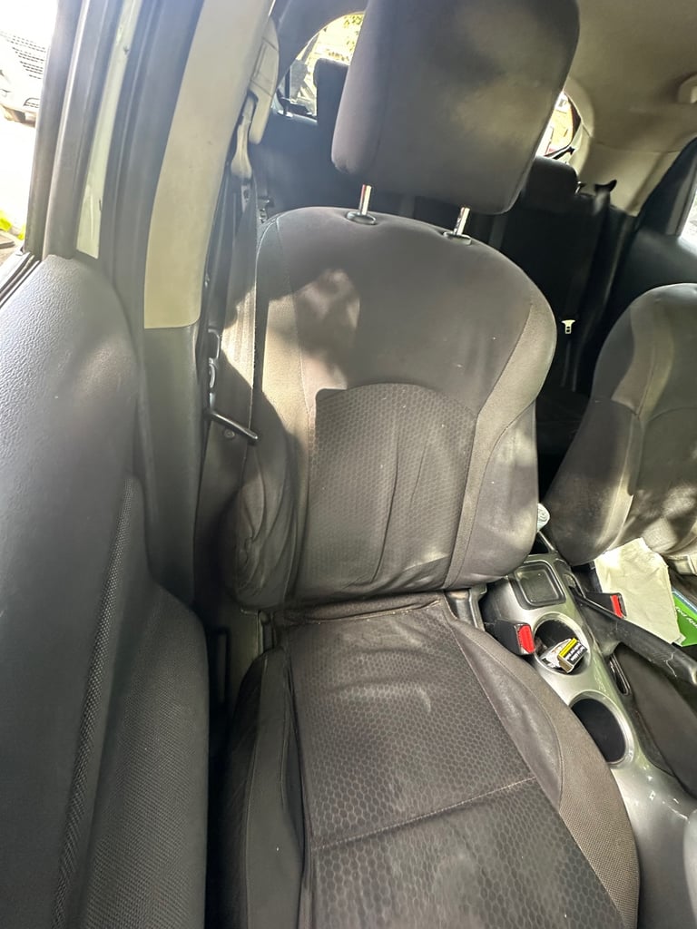 Nissan, JUKE, Hatchback, 2012, Manual, 1461 (cc), 5 doors