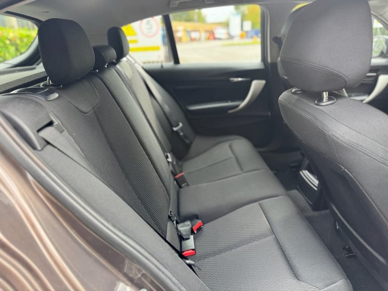 2015 BMW 1 Series 2.0 120d BluePerformance SE Hatchback 5dr Diesel Auto Euro 6 (s/s) (184 ps) Hat...