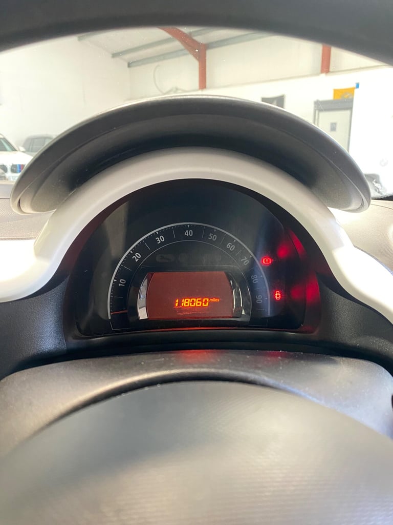 2016 Renault Twingo 1.0 SCe Play Euro 6 5dr HATCHBACK Petrol Manual