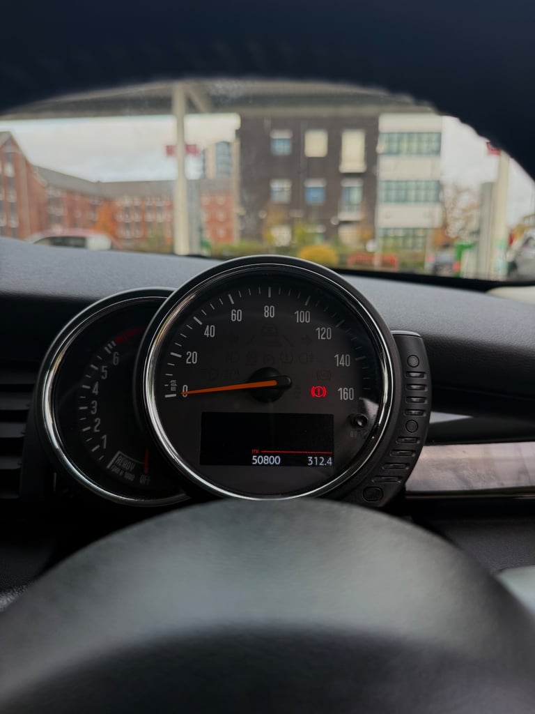 Mini, HATCHBACK, Hatchback, 2017, Manual, 1198 (cc), 3 doors