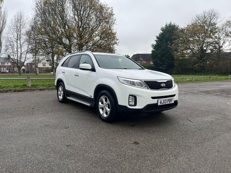 2013 Kia Sorento 2.2 CRDi KX-2 5dr [Sat Nav] ESTATE DIESEL Manual