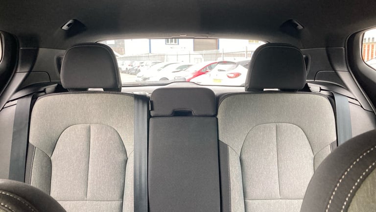 2022 Volvo XC40 2.0 B4P Plus Dark 5dr AWD Auto Petrol Estate Estate Petrol Automatic