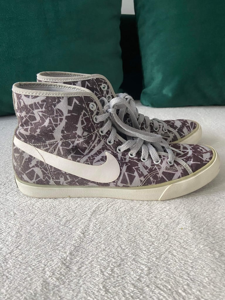 Nike trainers women size 6 