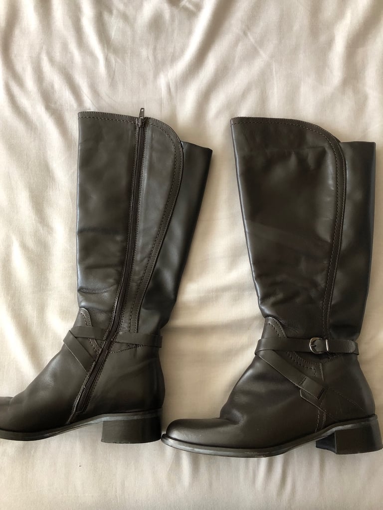 image for Brown knee high boots