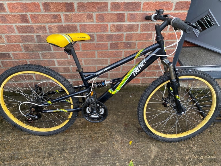 Kids Apollo Frenzy bike 24inch wheel 