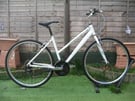 CLAUD BUTLER Urban 200 Hybrid Bike. 700C wheels. Medium frame. 21speed. Very good condition