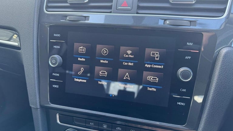 VOLKSWAGEN GOLF 1.5 TSI EVO SE Nav Euro 6 (s/s) 5dr 2018